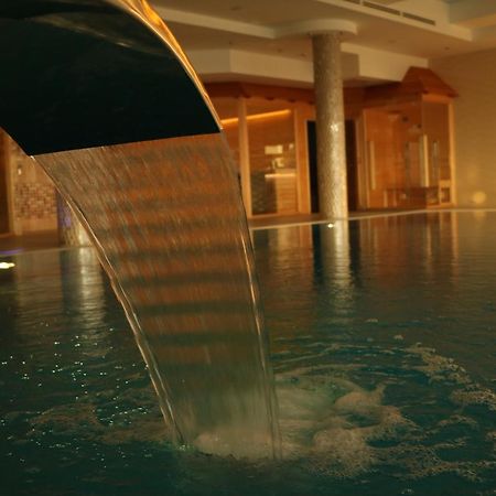 Astra Apartman Tatabánya Eksteriør bilde